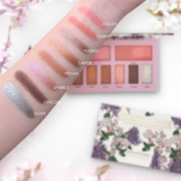 Sakura + Sage Vegan Eyeshadow & Blush Palette by Seraphine Botanicals - Picture 3 of 4